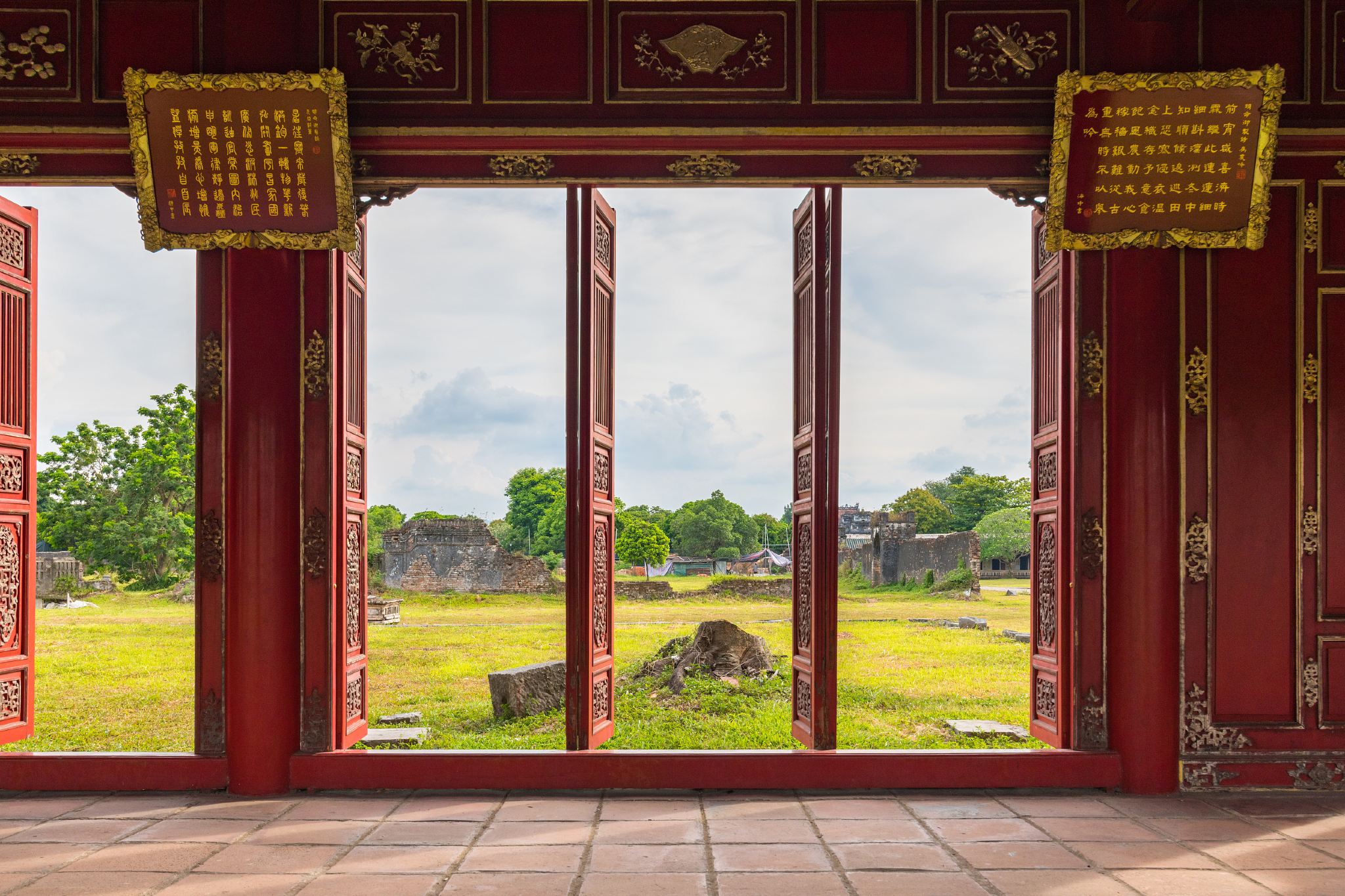 順化皇城+天姥寺一日遊【中文導遊私人導覽|順化古都|皇陵天姥寺】