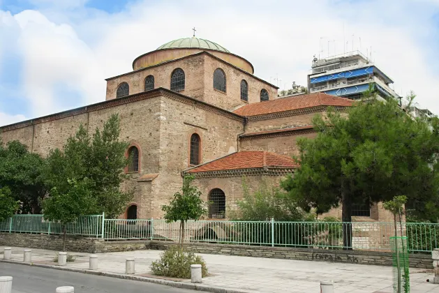 โรงแรมใกล้Church of Agios Charalampos