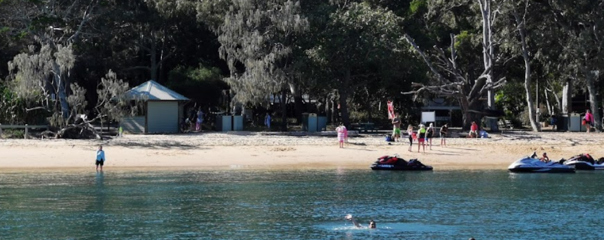 Coochiemudlo Island