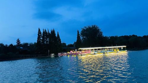 雲龍湖旅遊景區