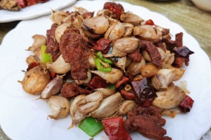 天添纸包鸡家常菜