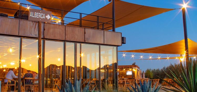Almatierra Restaurant