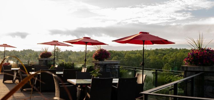 Cliffside at Muskoka Bay Resort