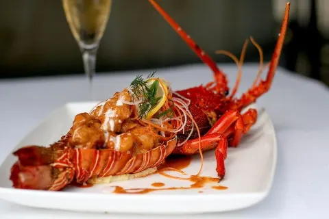 Kisik Seafood Bar and Grill