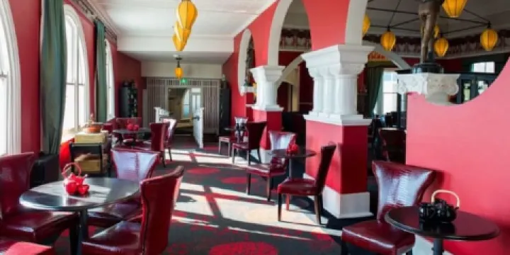 Salon Du The Bar & Lounge