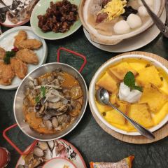 XIN BAI LU User Photo