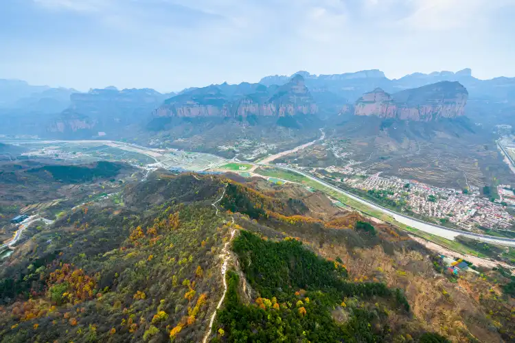 Hotels near Jingniang Lake Scenic Area - Viewing Platform