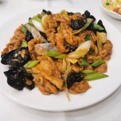 GE YI YUAN LAO DA TONG HUO GUO User Photo