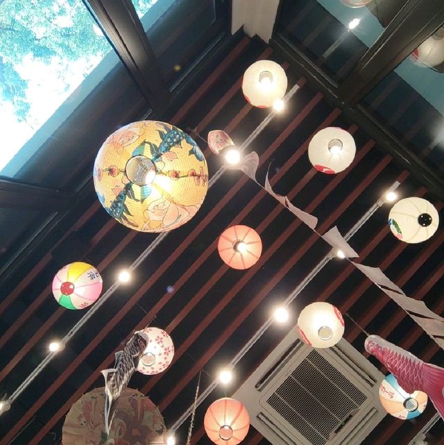 Hidden Authentic Sushi Bar-Sushi Bowbow 