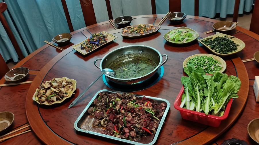 绿水生态全牛馆