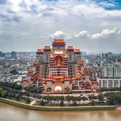 Günstige Flüge von Yulin nach Nha Trang