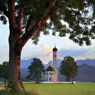 Отели рядом с достопримечательностью «оз. Хопфен»