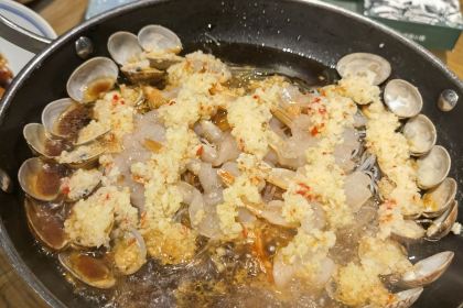 LU YIN XIAO ZHEN SHENG YUAN DIAN