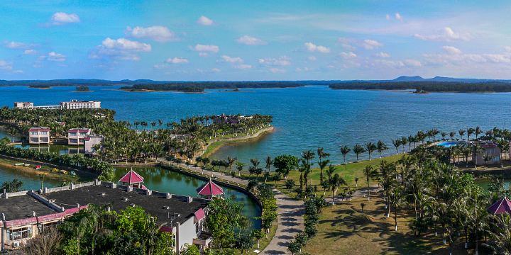 Hainan Nanli Lake National Wetland Park