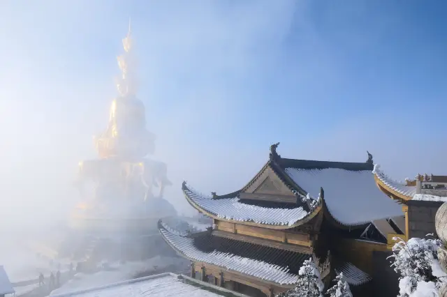 Sichuan Offers Free Tickets to Hundreds of Scenic Spots for Tourists Born in the Year of the Snake