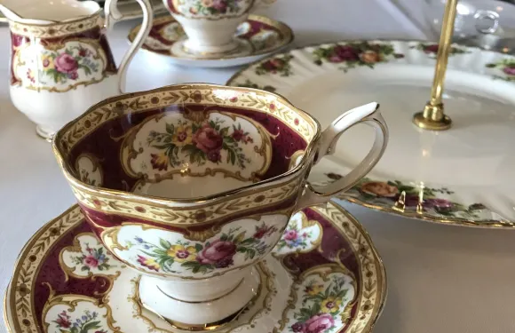 Clockwork Rose Tea Emporium