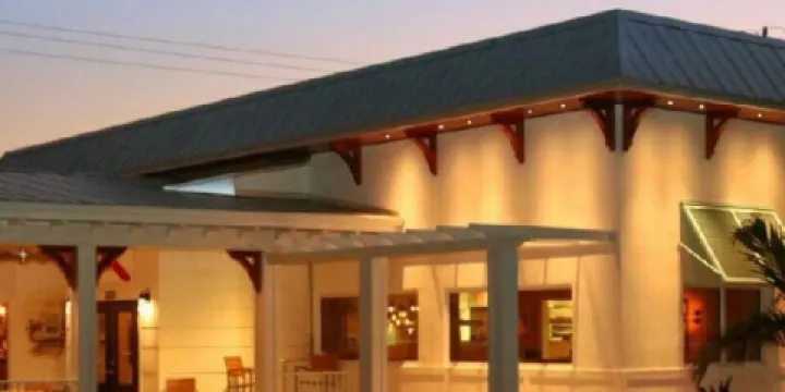 Point 57 Kitchen & Cocktails