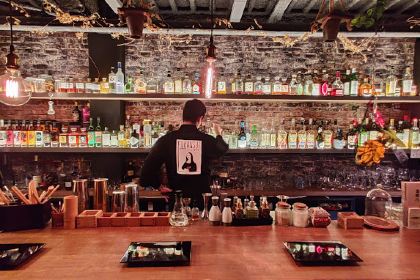 FURANSU COCKTAIL BAR