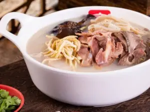 嘉汤一碗(中州路店)