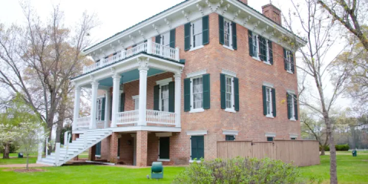 Andrew Low House Museum