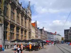 Gent Sint Pieters station