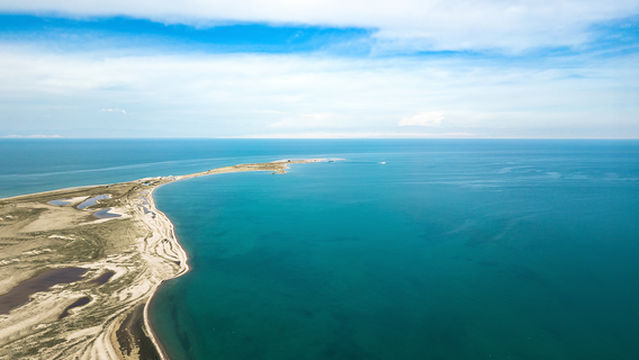 Qinghai Lake Erlang Jianshen Lake Scenic Area