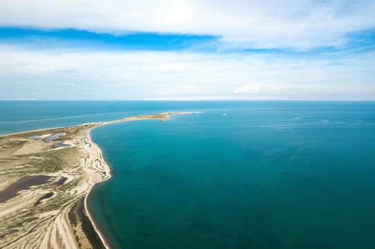 青海湖二郎劍天鵝湖景區
