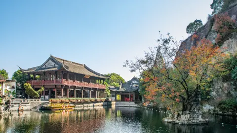 Donghu Lake scenic area attraction in Shaoxing