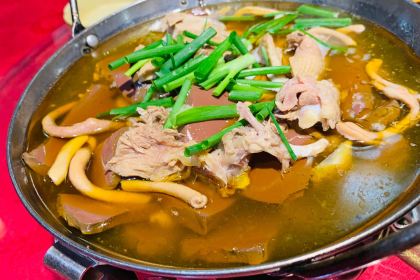 LAO JIA  XIN YANG CAI BEI JING LU DIAN