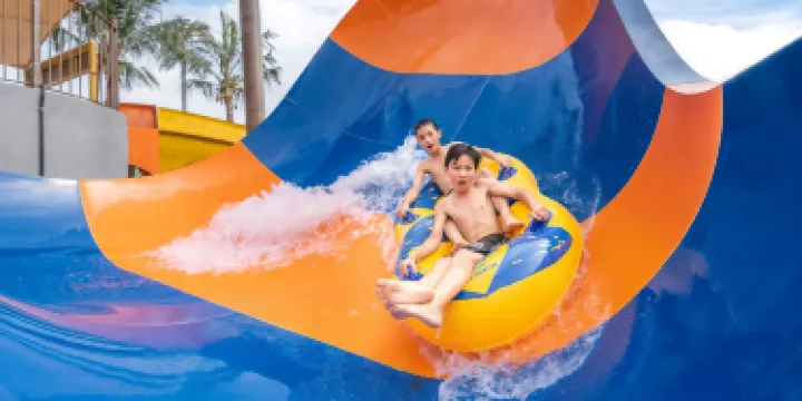 Quang Xuong District