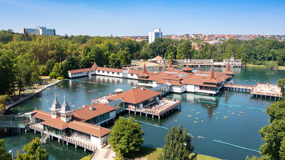 ทะเลสาบร้อนเฮวีซ