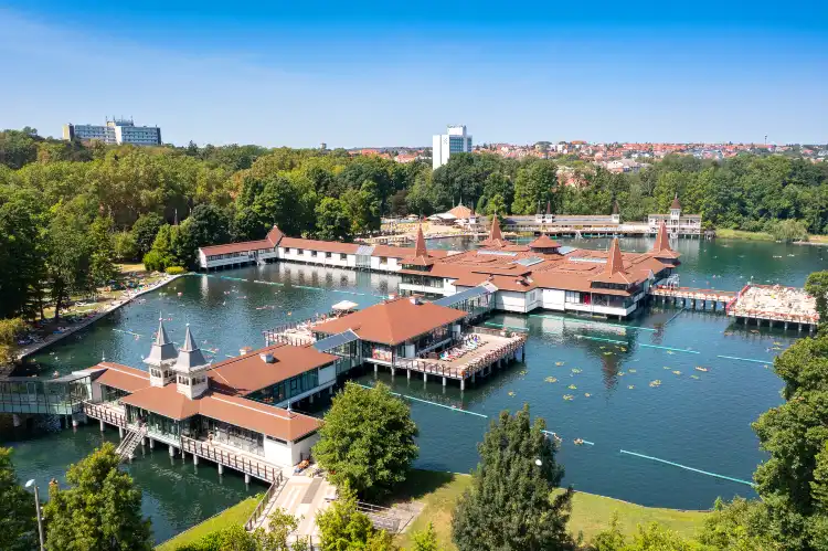 Hotels in Heviz
