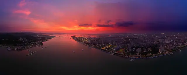 Sunset Sightseeing in Shantou