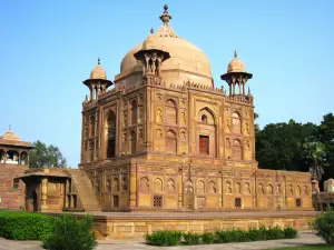 Khusro Bagh, Prayagraj