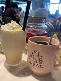 駱駝漆開心貓咪Cafe 