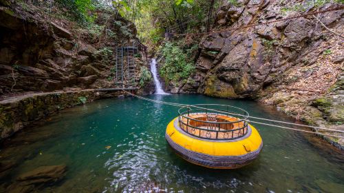 Qingyuan Bijiashan Canyon Drifting