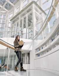 A Palatial Bookstore in Shanghai
