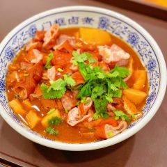 MENKUANGHUTONGBAINIANLUZHU User Photo