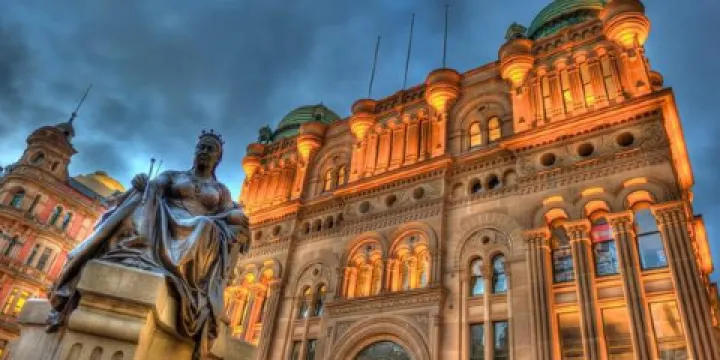 維多利亞女王大廈