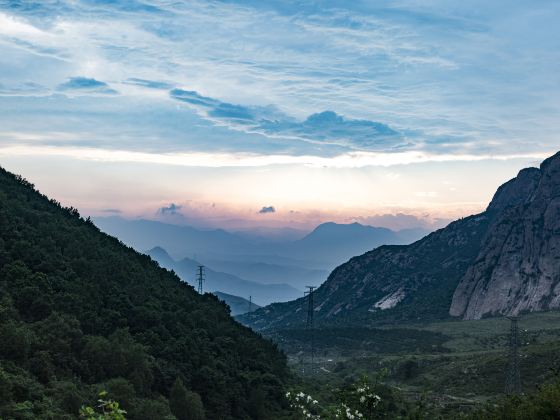 Yunwushan Forest Park