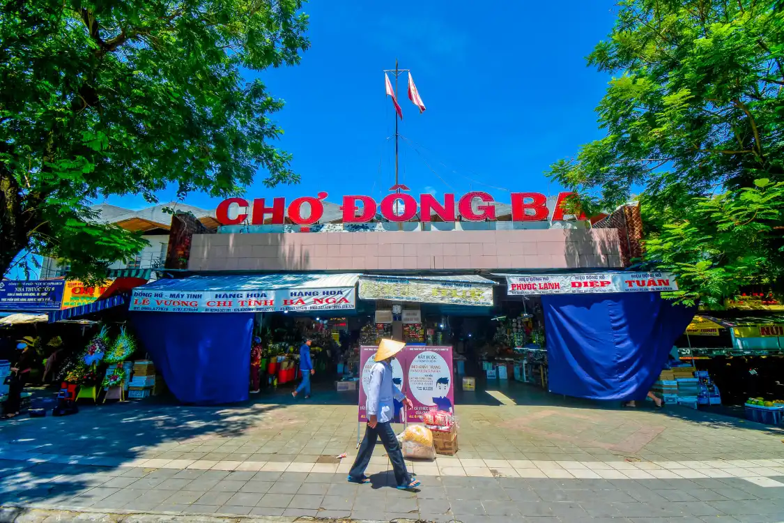Các khách sạn gần Chợ Đông Ba