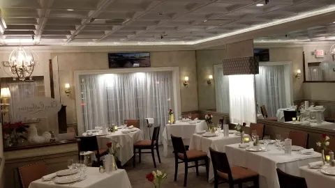 Chez Catherine in Westfield