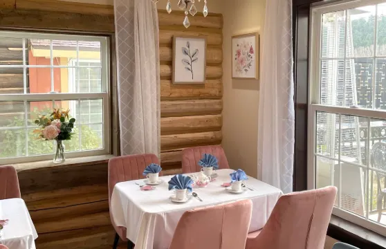 SereniTea's Tea Room