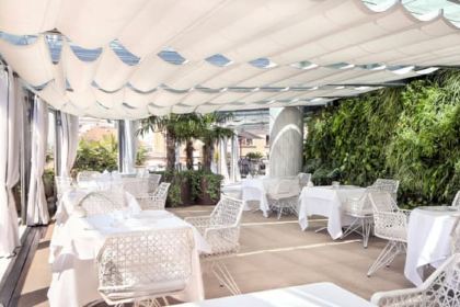 LA TERRAZA DEL CLARIS