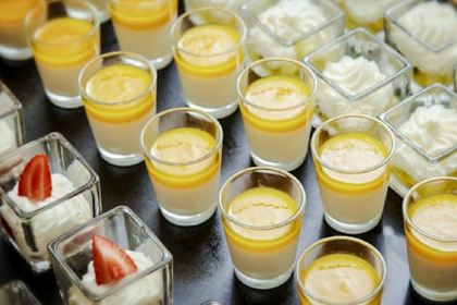 Monument Cafe Versailles