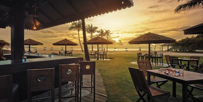 Sampan Bar