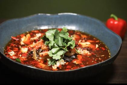 BAIWEICHAUN RESTAURANT·Pavilion Court · Friendship Court