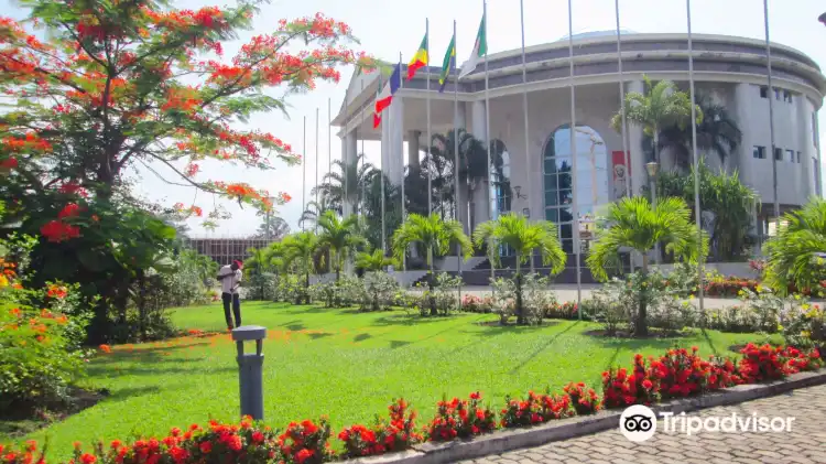 Hotels near National Museum of the Democratic Republic of the Congo