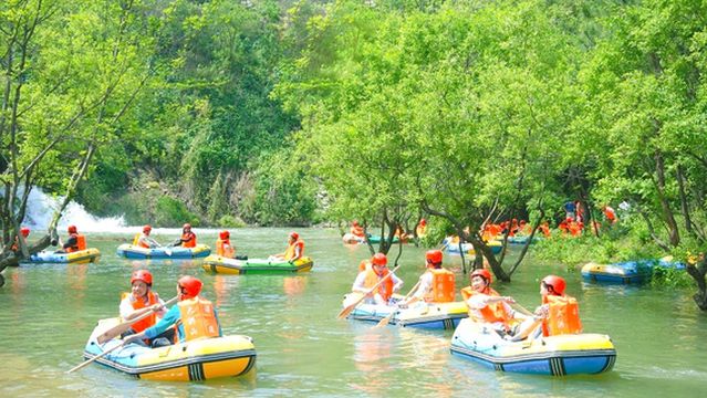 Dahong Mountain Drifting