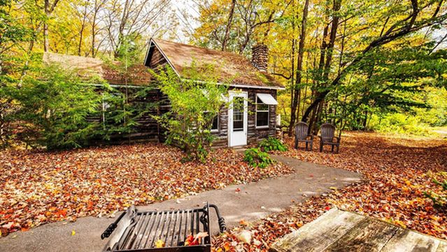 Country Bumpkins Campground and Cabins